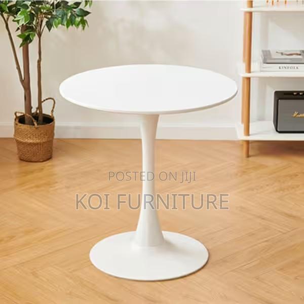 Dining Table : 32 Inch Modern Tulip Round Dining Table
