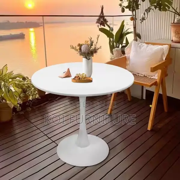 Dining Table : 32 Inch Modern Tulip Round Dining Table