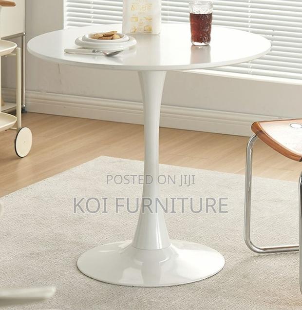 Dining Table : 32 Inch Modern Tulip Round Dining Table - thumbnail 6