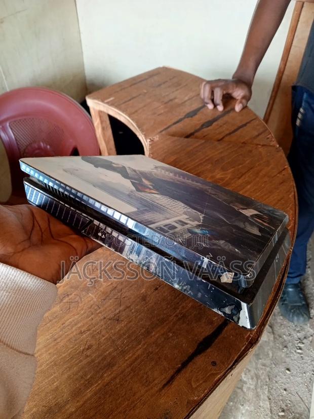 Playstation 4 - thumbnail 14