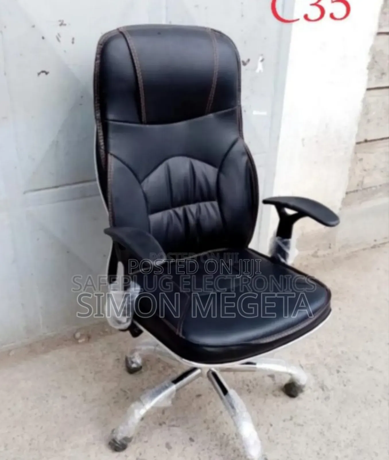 Colour Black Managerial Office Seats