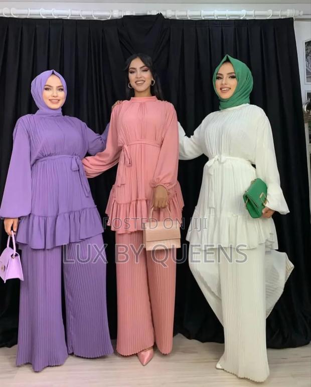 Lux By Queens - thumbnail 8