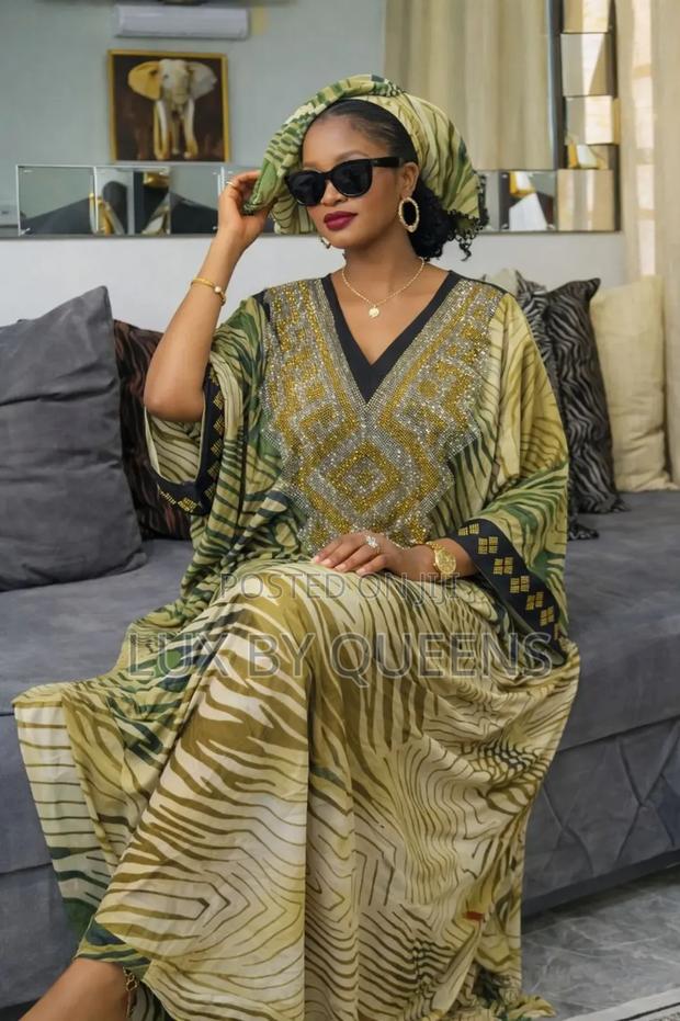 Lux By Queens - thumbnail 10