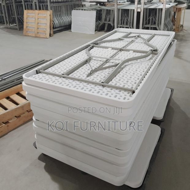 Table : Heavy Duty 6ft Picnic Camping Folding Table, - thumbnail 3