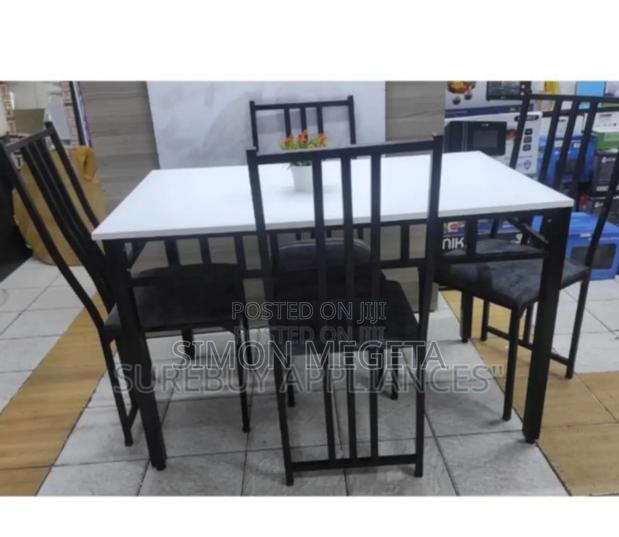 Pay on Delivery 4sitter Dinning Table