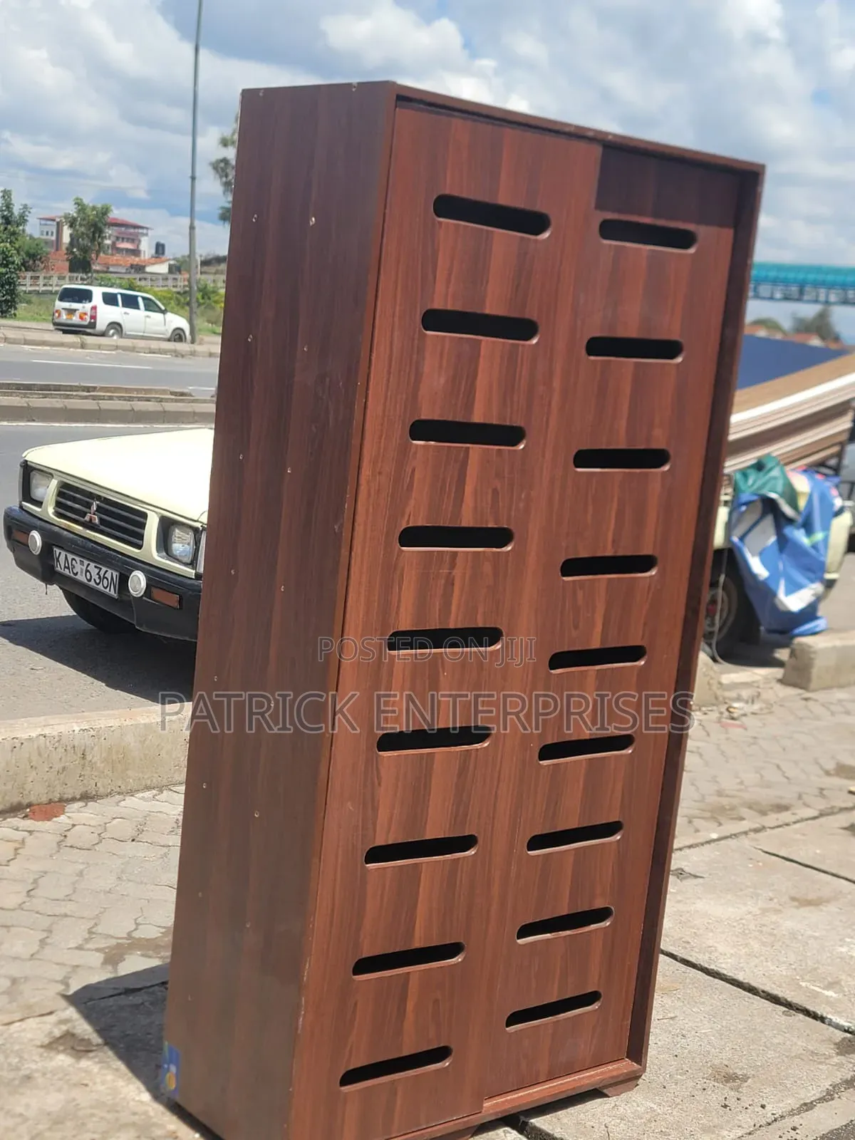 Modern Mdf Shoe Racks 3 By 6 Fitt With Sliding Doors