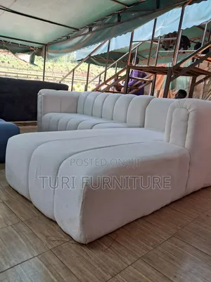 Bubble Sofa With Spring Cushions