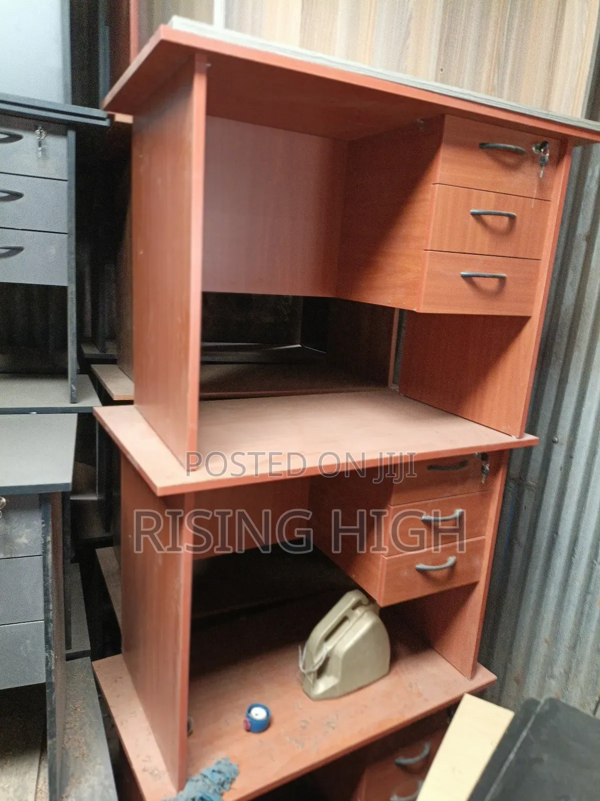 Quality Sleek 1.2meters Office Desks