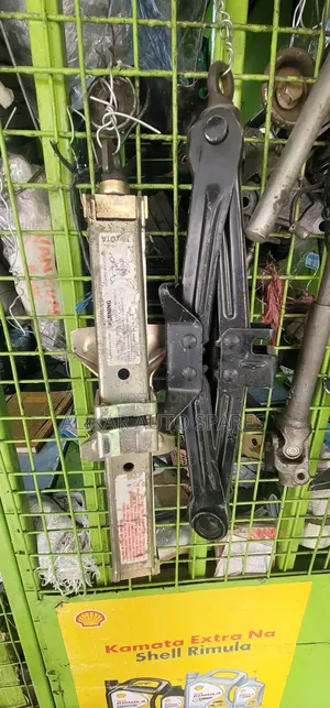 Scissor Jack Available