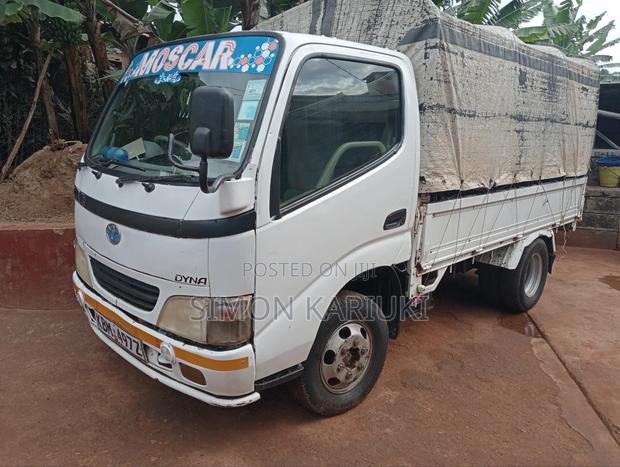 Toyota Dyna - thumbnail 4