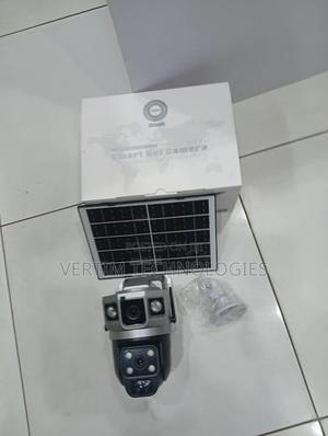 Dust Proof Housing 12mp 4g PTZ Rotating Dual Lens Solar Camera