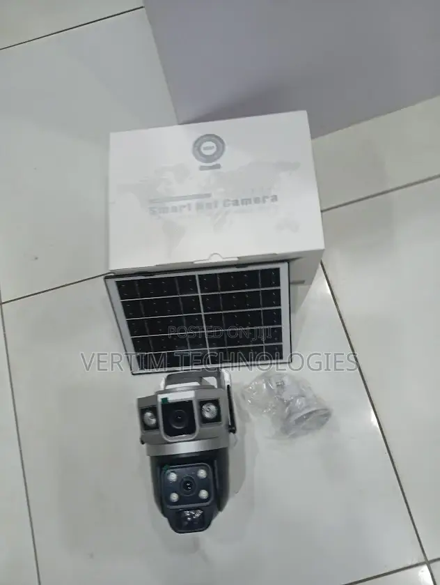 Dust Proof Housing 12mp 4g PTZ Rotating Dual Lens Solar Camera