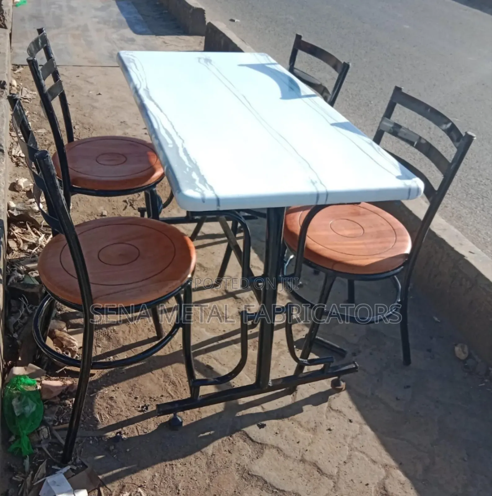 Dining Set With Solid Wood Seats for Restaurant.