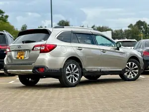 Subaru Outback 2.5i AWD 2016 Gold