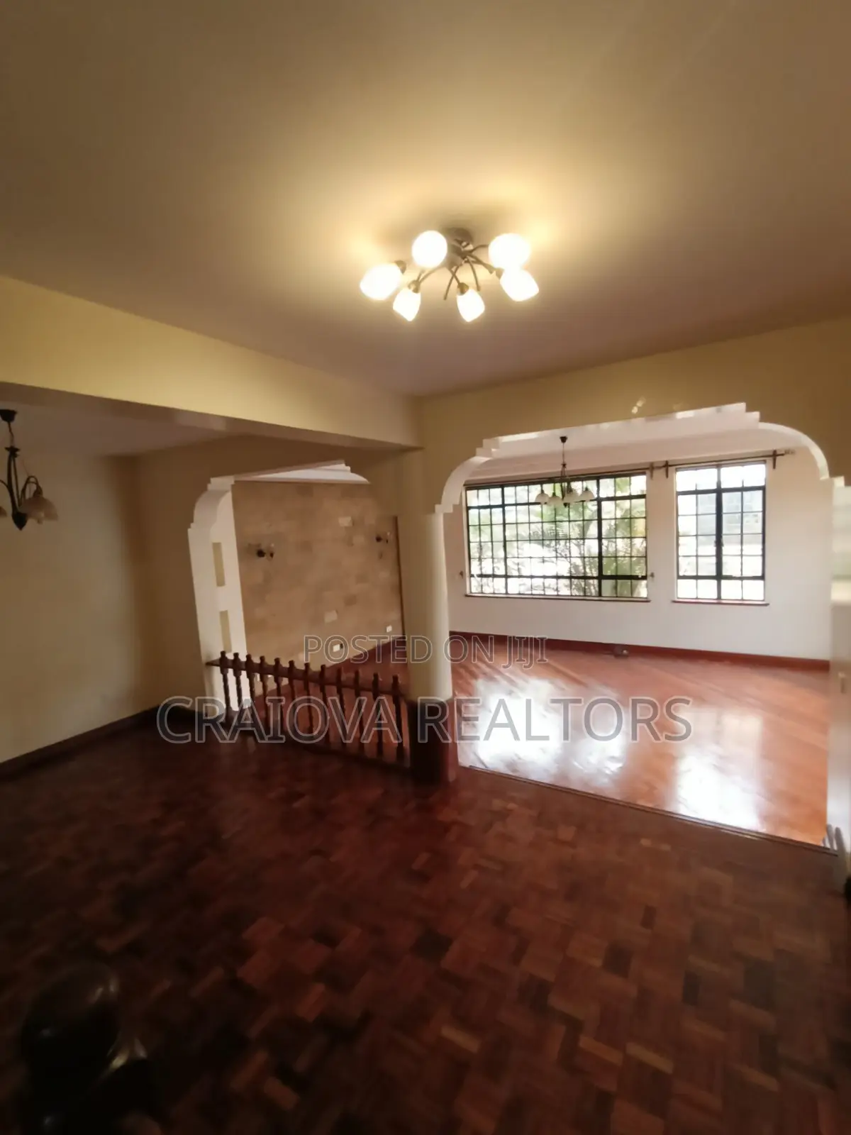 5bdrm Townhouse/Terrace in Kileleshwa for sale