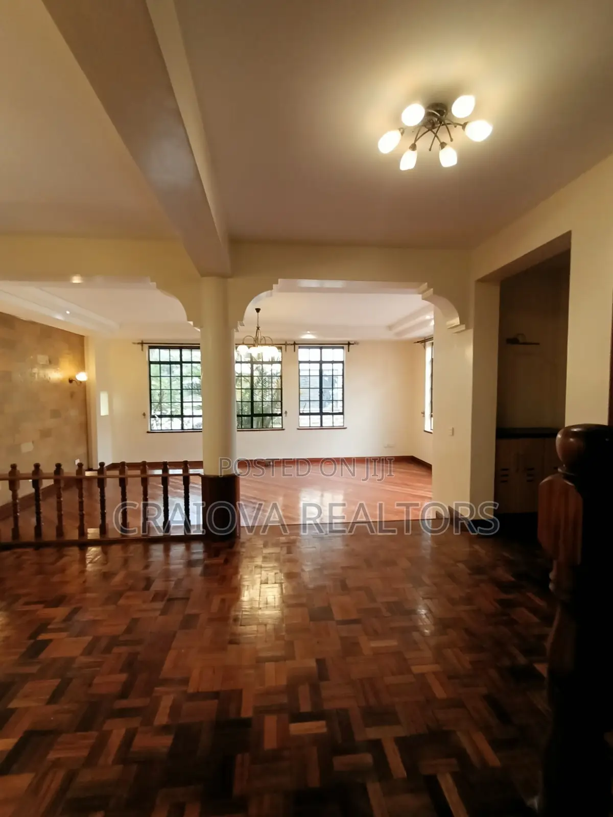 5bdrm Townhouse/Terrace in Kileleshwa for sale