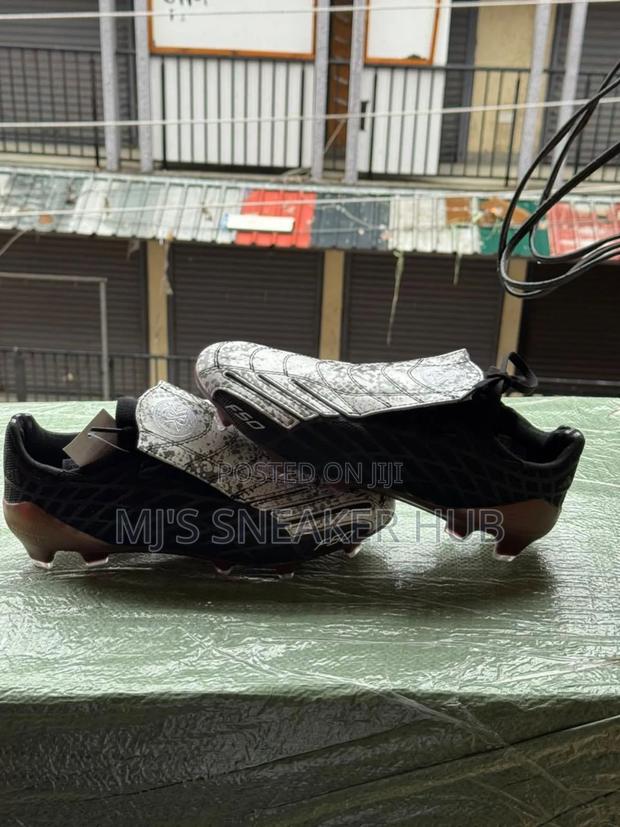 Adidas Predator - thumbnail 2