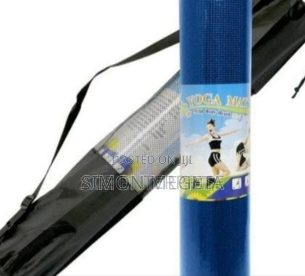 Colour Blue New 10mm Yoga Mat - main view