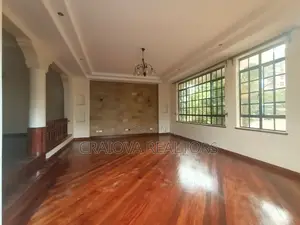 5bdrm Townhouse / Terrace in Kileleshwa for rent