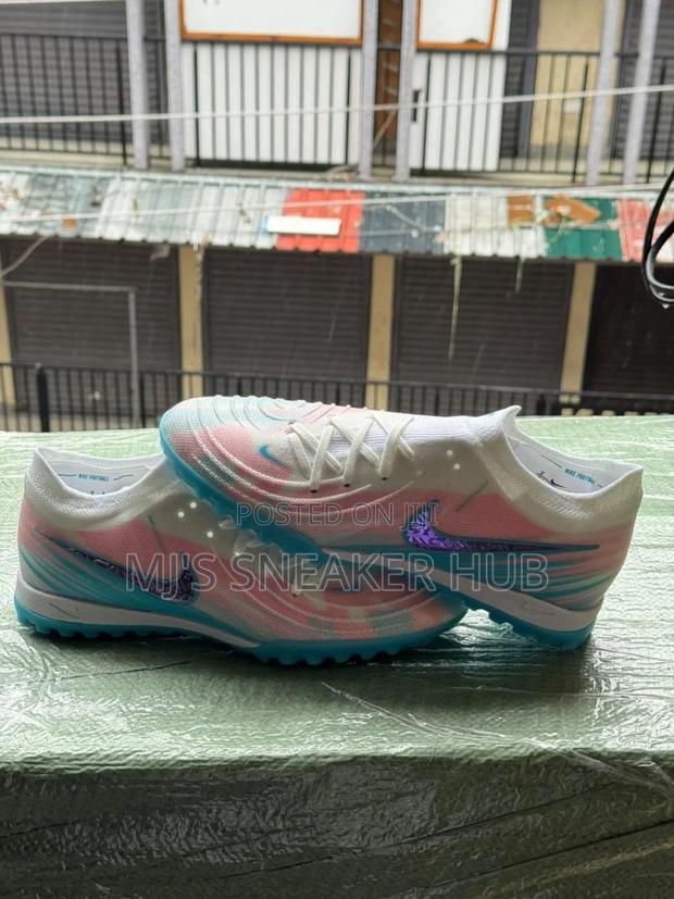 Quality Trainers Kicks - thumbnail 4