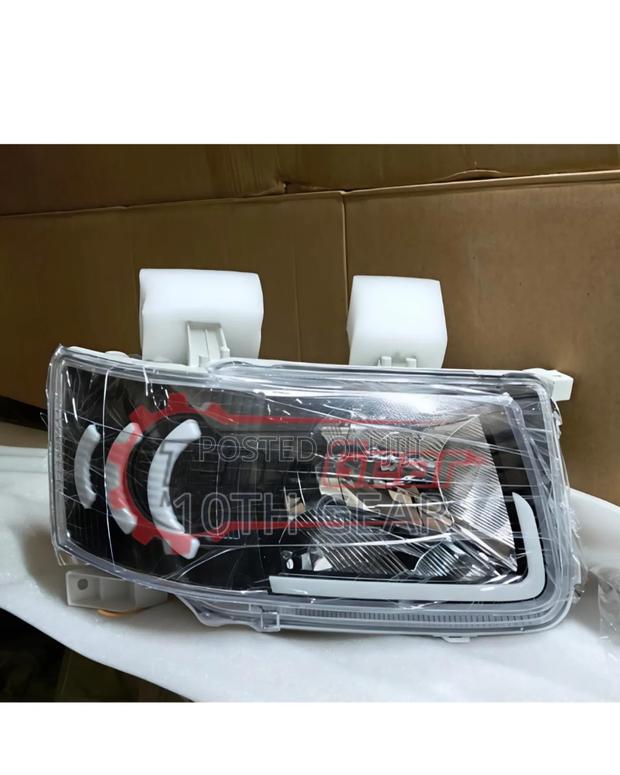 Probox Head Lamp 2005 Pair/Set - main view