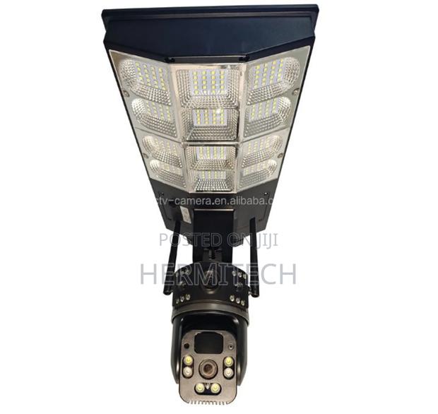 Floodlight Camera Available With Dual Lens Smart Net CCTV