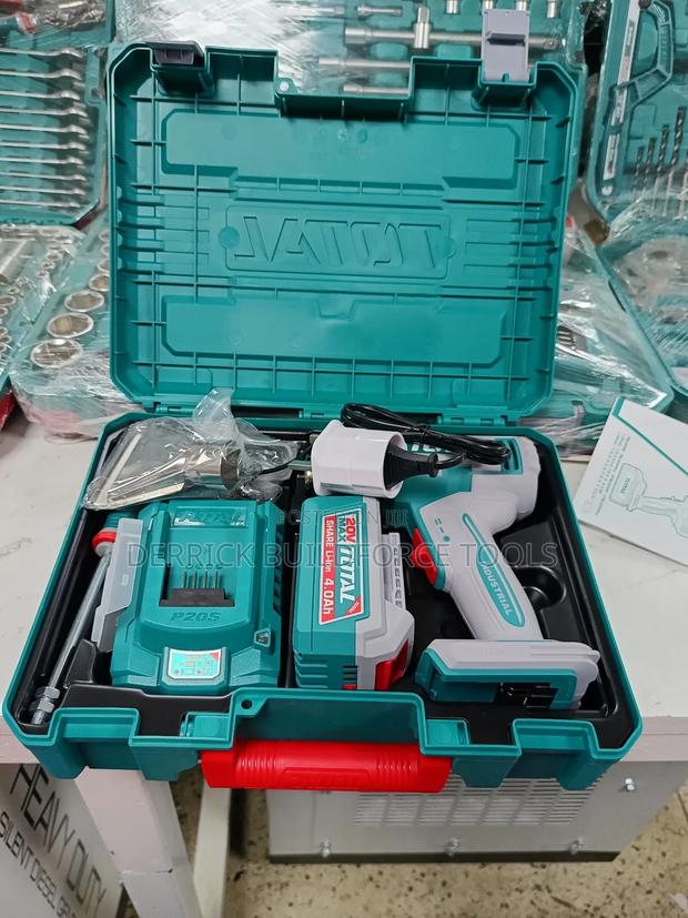 Total Tiwli2050 Cordless Impact Wrench Drill