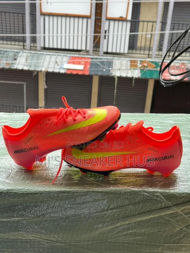 Nike Sports Kicks - thumbnail 9