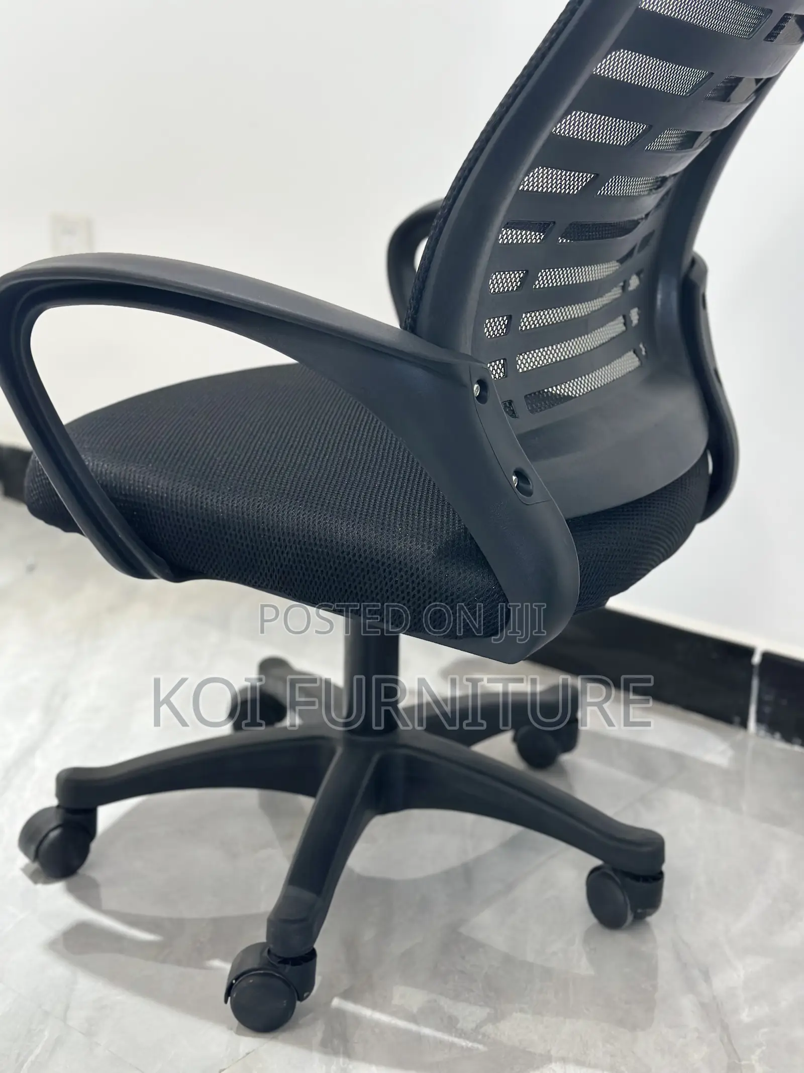 Office Chair : High-Back Ergonomic Office Chair With Headrest