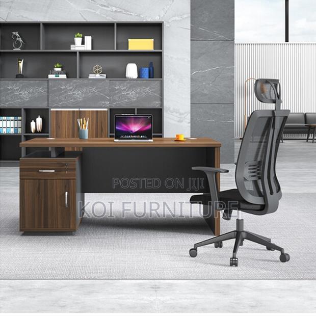 Office Desk : Advanced 1.4 Meters Executive Office Desk - thumbnail 3