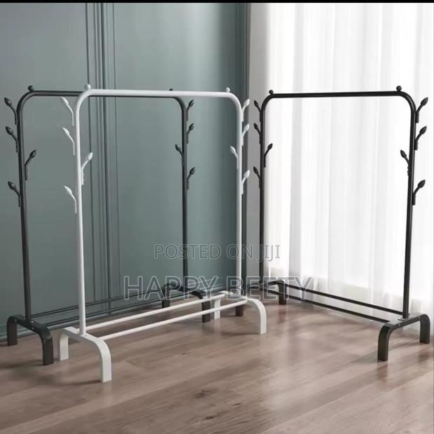 Single Pole Cloth Rack - thumbnail 2