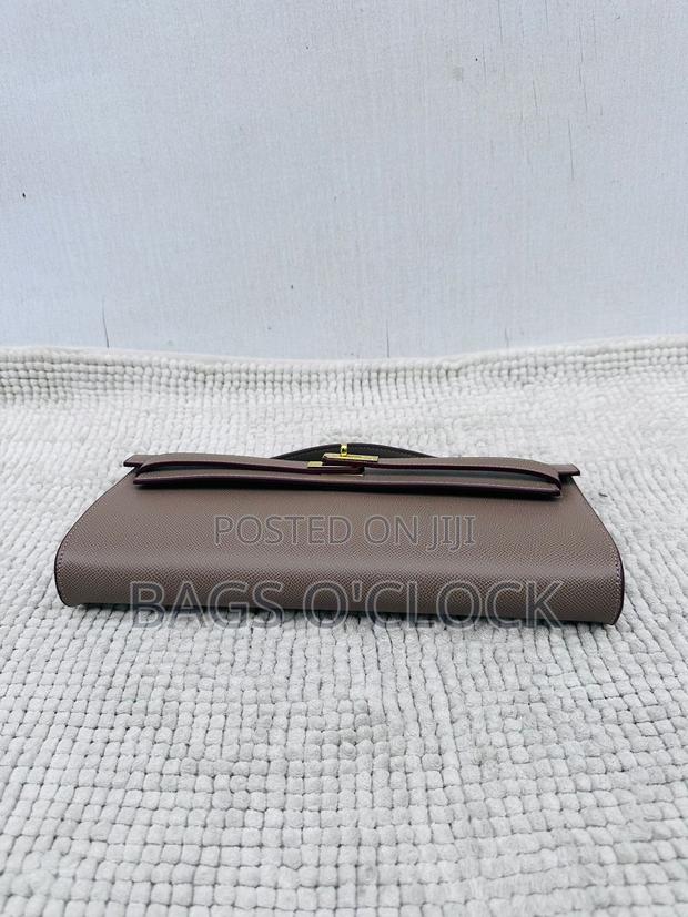 Authentic Hermès Kelly to Go Wallet - thumbnail 3