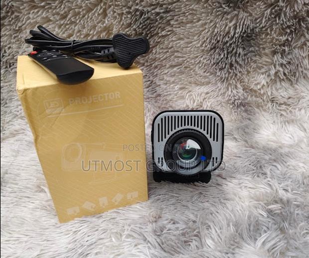 Hy320 Android 13 Smart Projector Big Screen Movie Experience - thumbnail 2