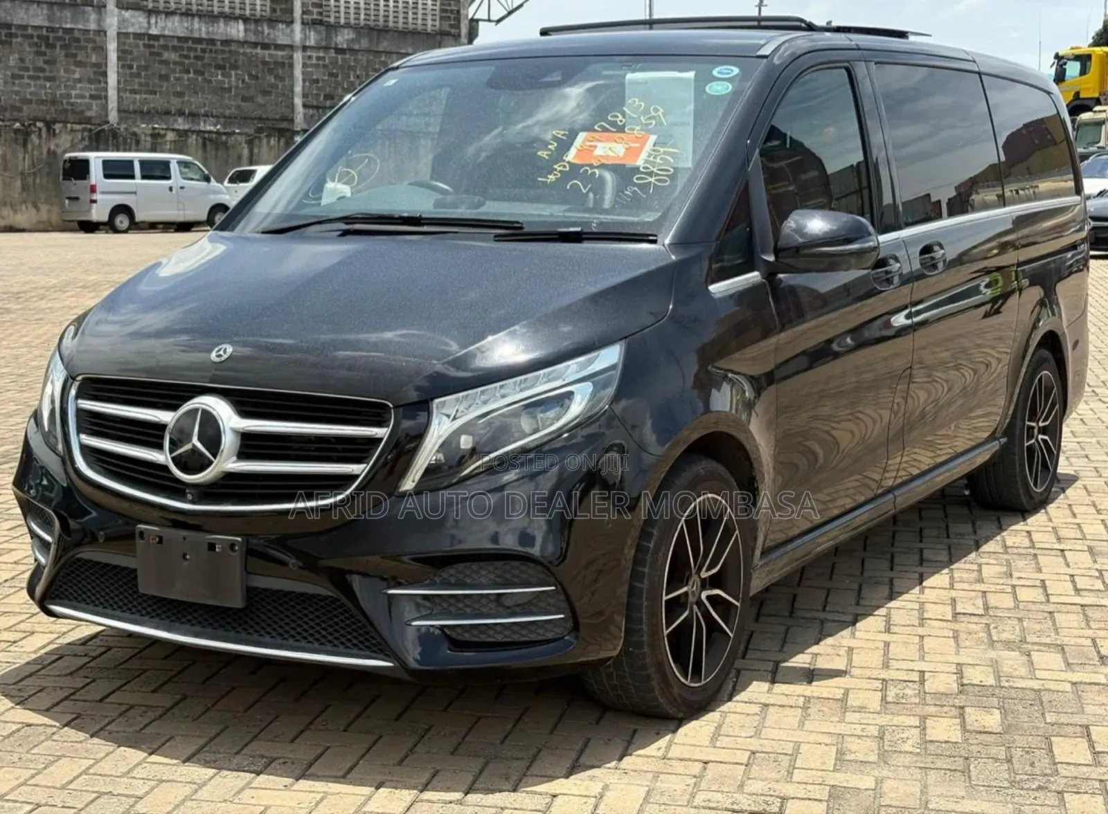Mercedes-Benz 220 2019 Black