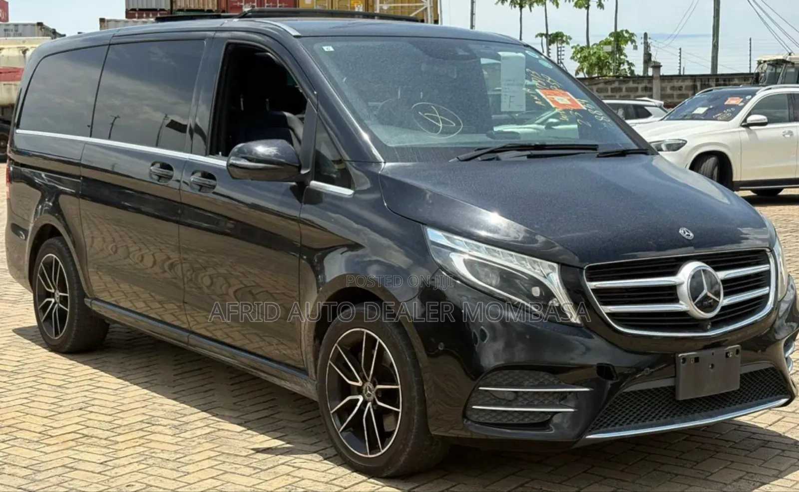 Mercedes-Benz 220 2019 Black
