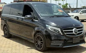 Mercedes-Benz 220 2019 Black