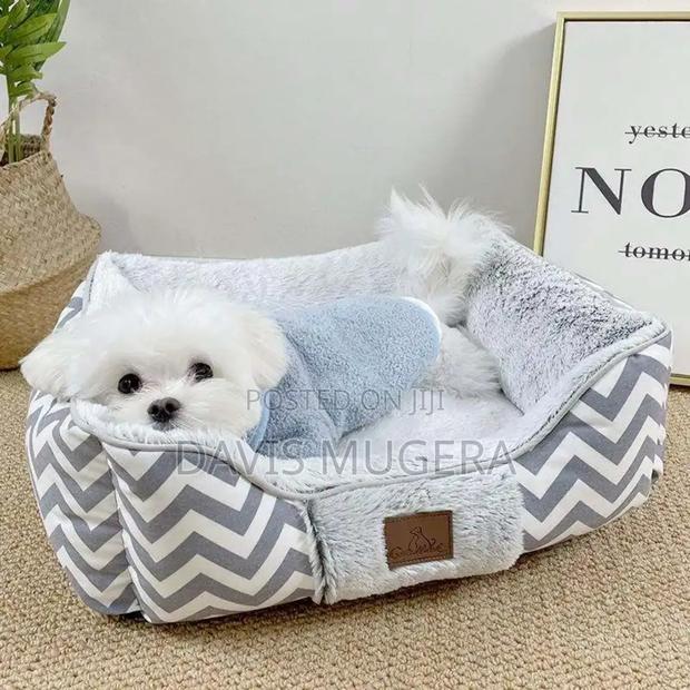 Lala Fleece Comfortable Dog Bed - Small Size - main view