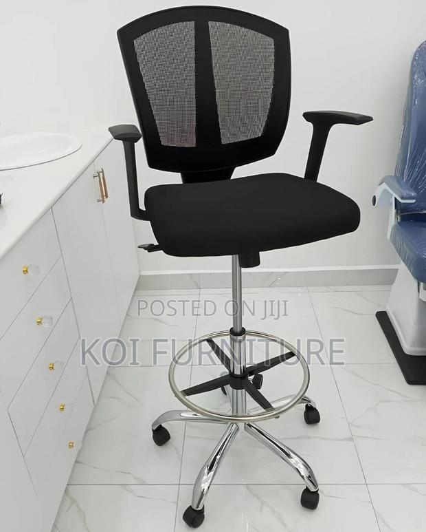 Office Chair; Mesh Mid Back Cashier Reception Clerical Chair - thumbnail 3