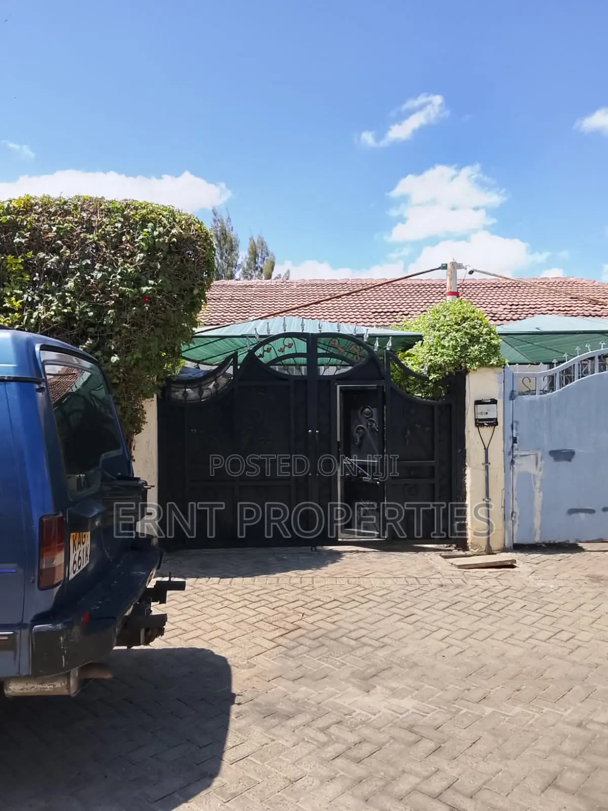 3bdrm Bungalow in Lukenya for sale