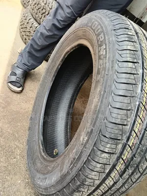 Journey 235/69r18. Ht