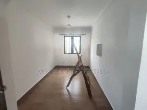 3bdrm Apartment in Karen C for rent