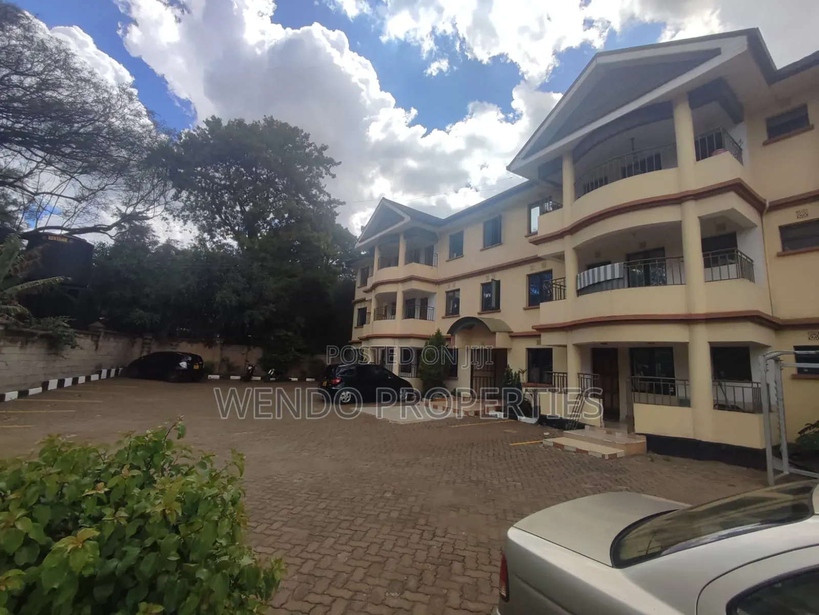 3bdrm Apartment in Karen C for rent