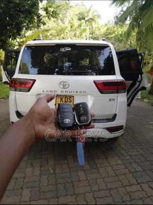 Land Cruiser V8 Key Programming - thumbnail 2