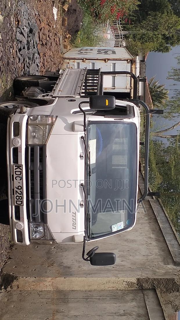 Truck on Sale - thumbnail 3