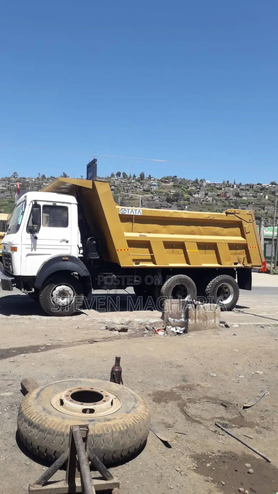 Tata Tipper 2518