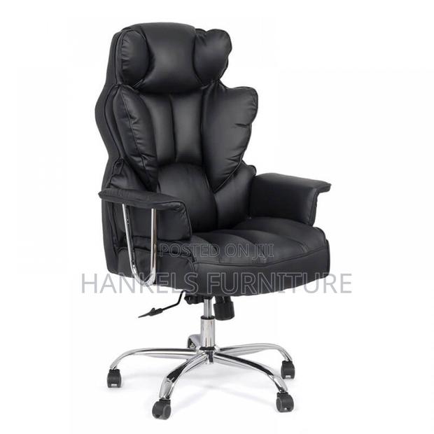 High Back Executive Director Chair With Armrests