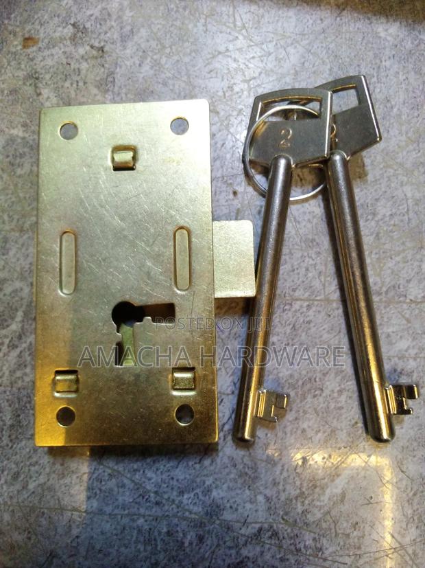 Durable and Reliable Flat Lock - main view