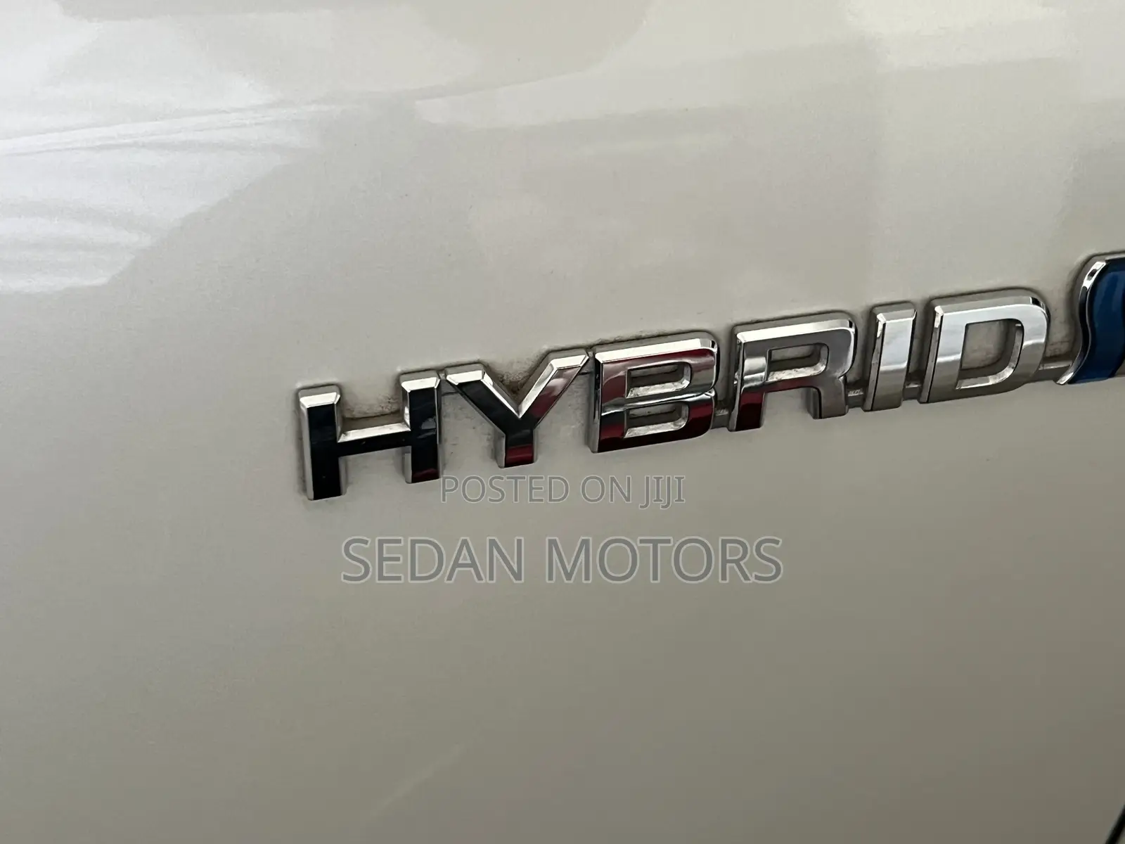 Toyota Harrier 2.5 Hybrid 4WD 2019 White