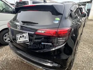 Honda Vezel 2019 Black