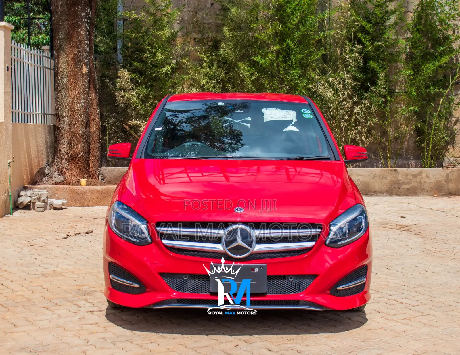 Mercedes-Benz B-Class B180 Petrol 2018 Red